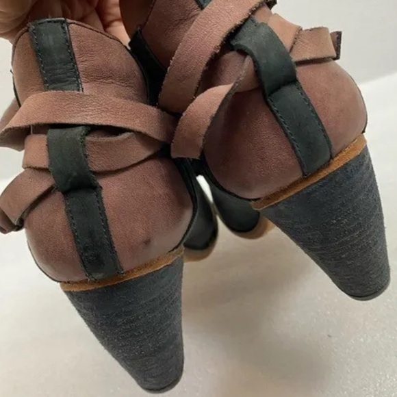 J Shoes Anthropologie Black Ankle Wrap Around Carson Mauve Leather Boots 8.5 - Picture 6 of 13